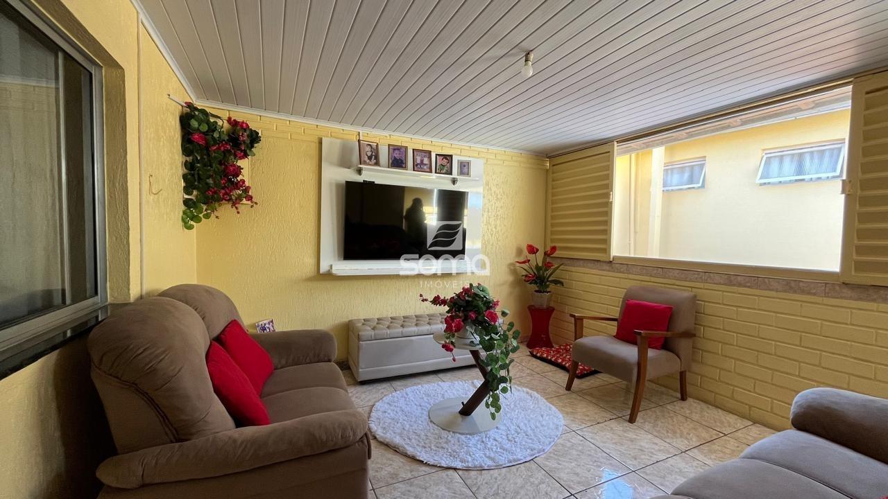 Casa à venda no Caieiras: 