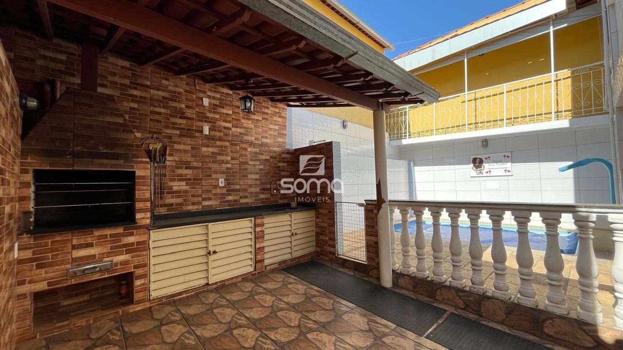 Casa à venda no Caieiras: 