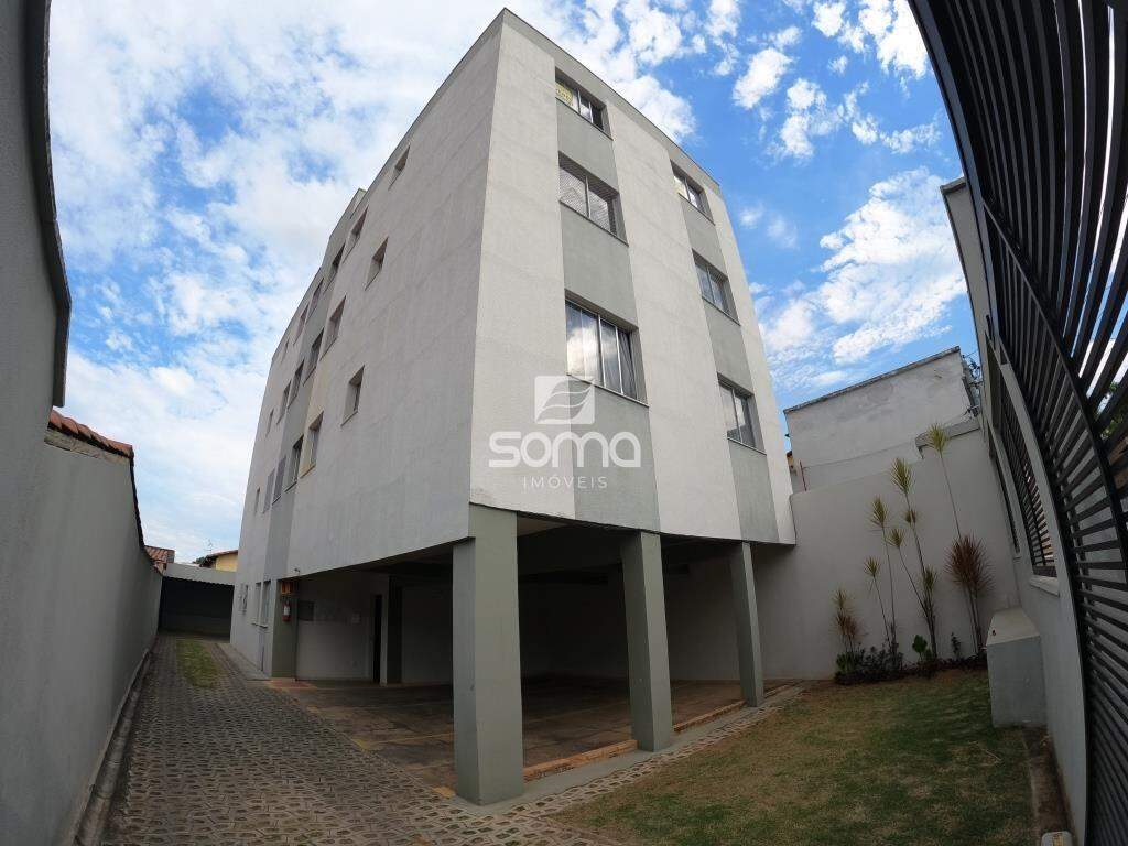 Apartamento para aluguel no Célvia: 