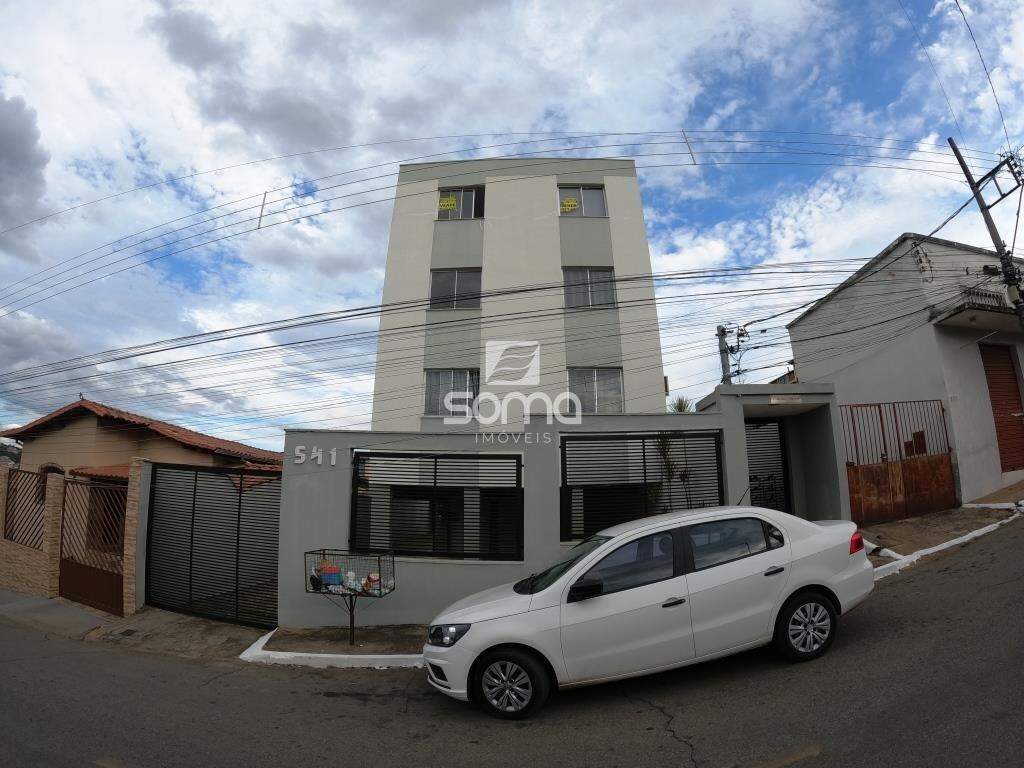 Apartamento para aluguel no Célvia: 