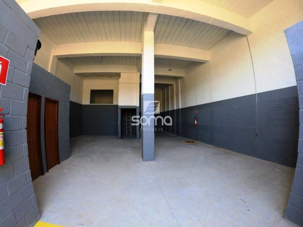 Galpão para aluguel no Santo Antônio: 