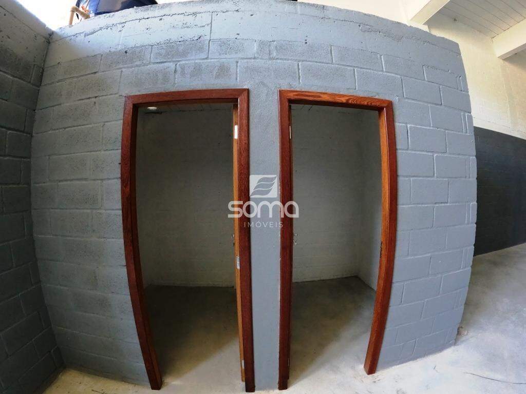 Galpão para aluguel no Santo Antônio: 