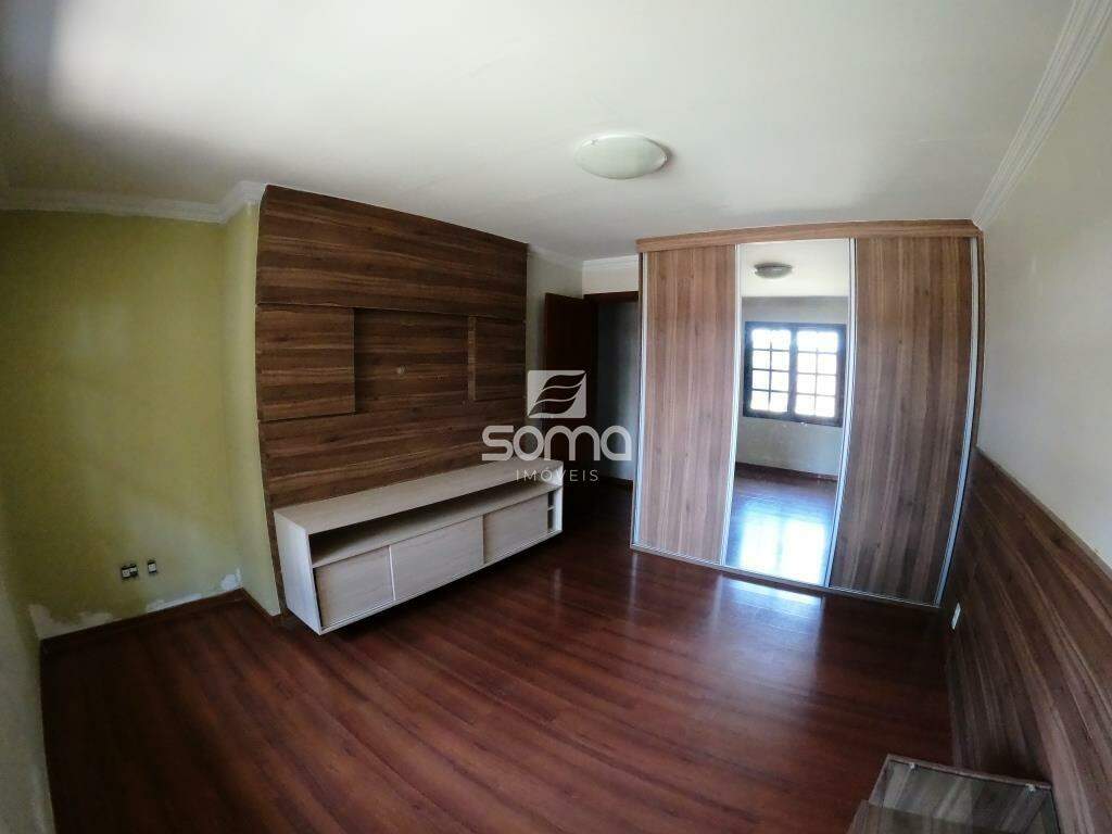 Casa para aluguel no Jardim Itau: 