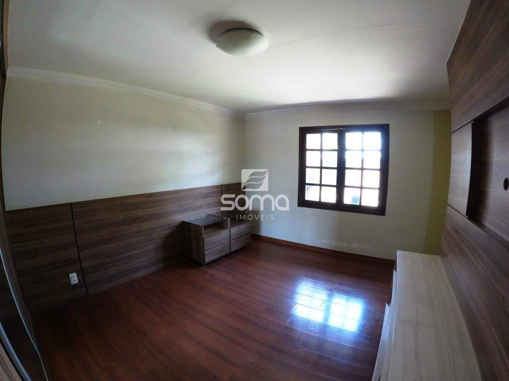 Casa para aluguel no Jardim Itau: 