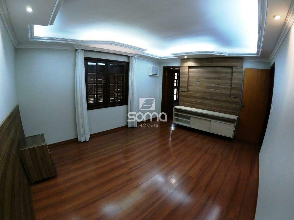 Casa para aluguel no Jardim Itau: 