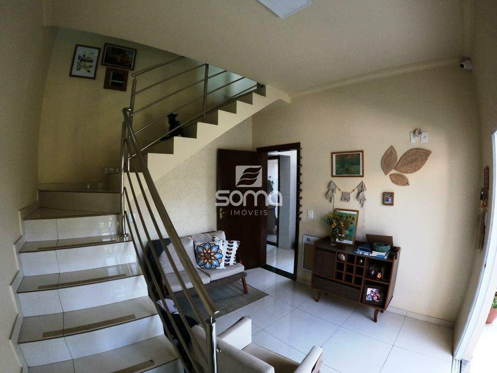 Casa para aluguel no Inácia De Carvalho: 