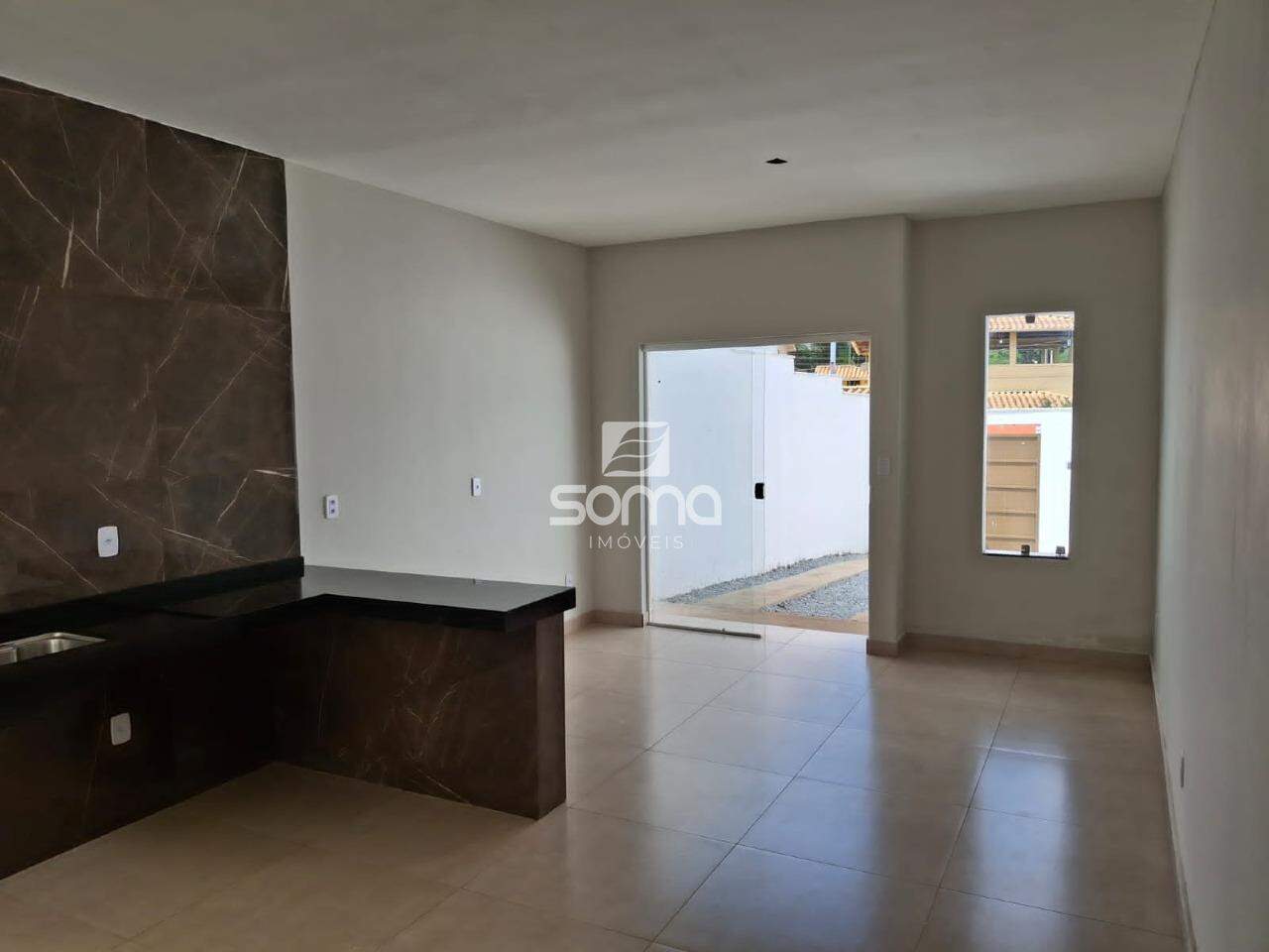 Casa Geminada à venda no Cachoeira: