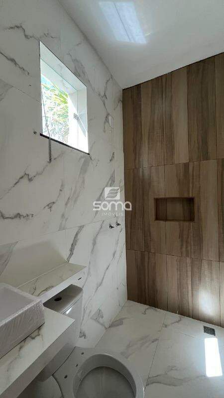 Casa Geminada à venda no Cachoeira: