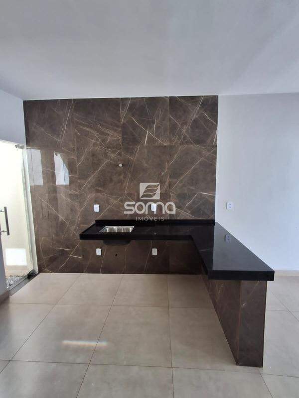 Casa Geminada à venda no Cachoeira: