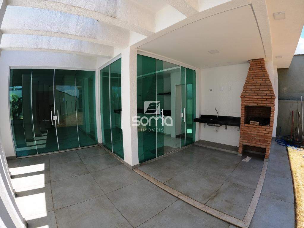 Casa para aluguel no Rosa dos Ventos: 