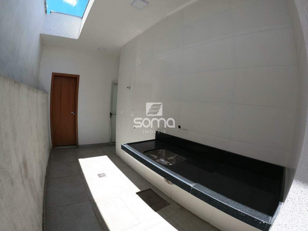 Casa para aluguel no Rosa dos Ventos: 