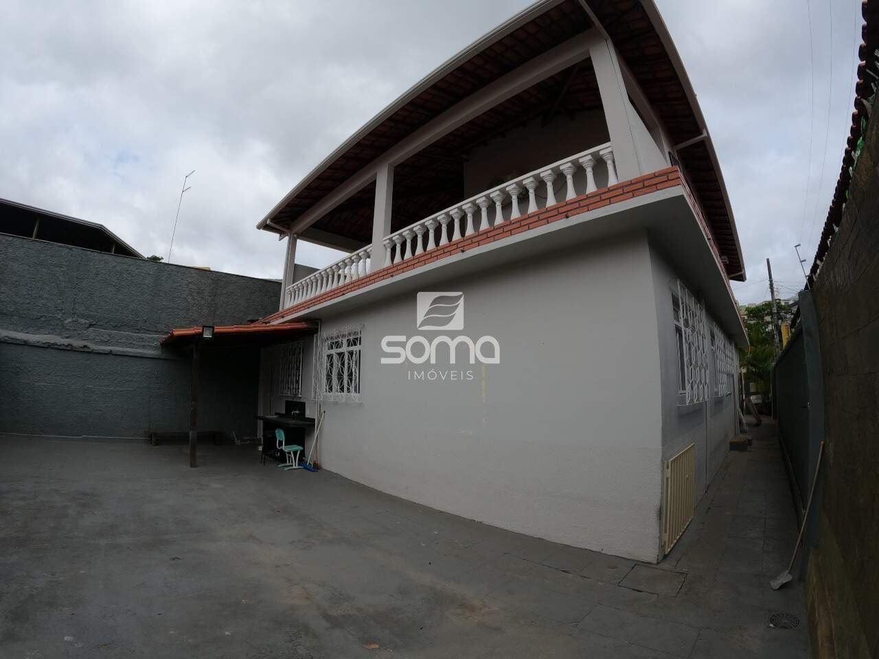 Casa para aluguel no Santo Antônio: 