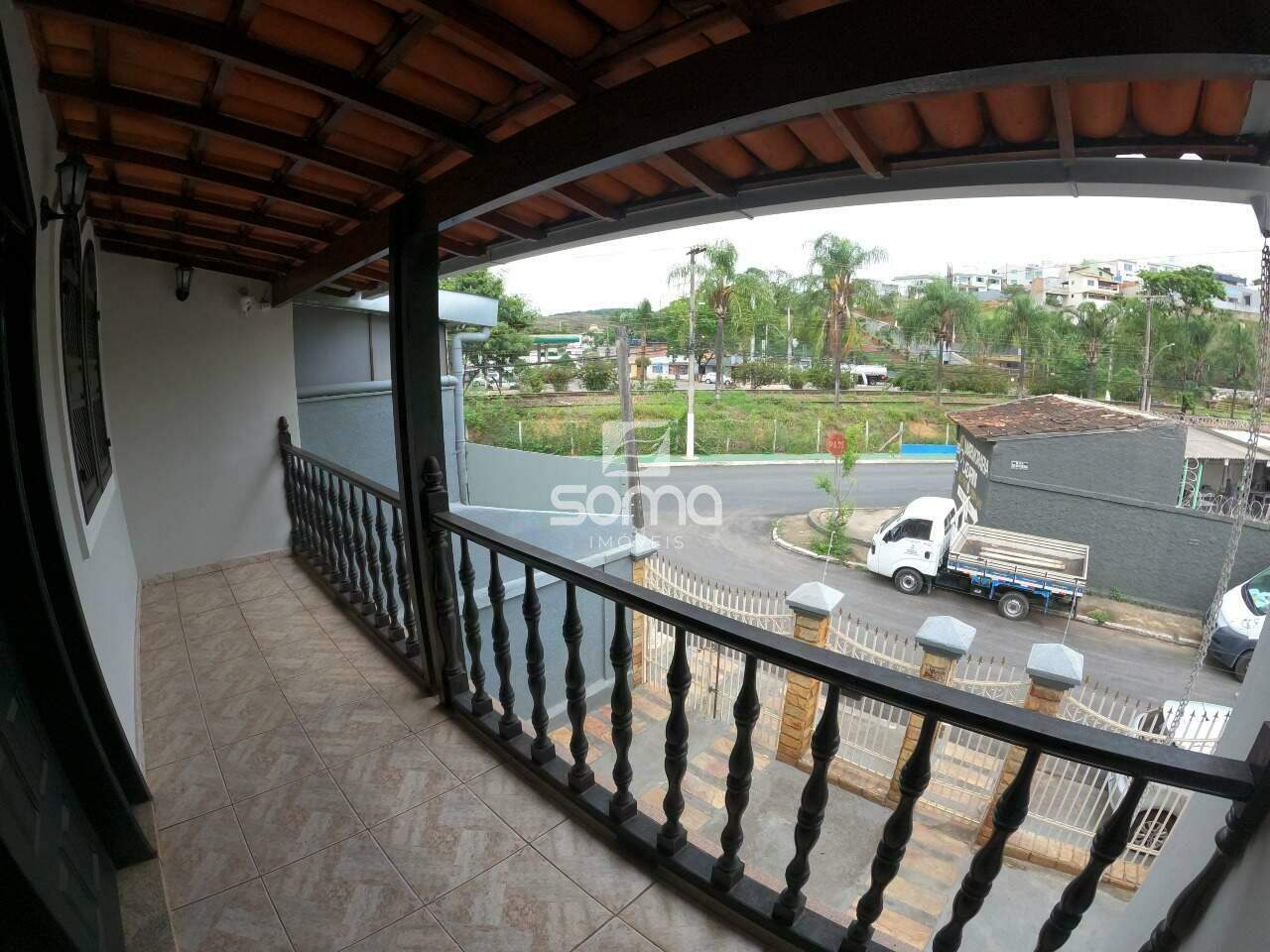 Casa para aluguel no Santo Antônio: 