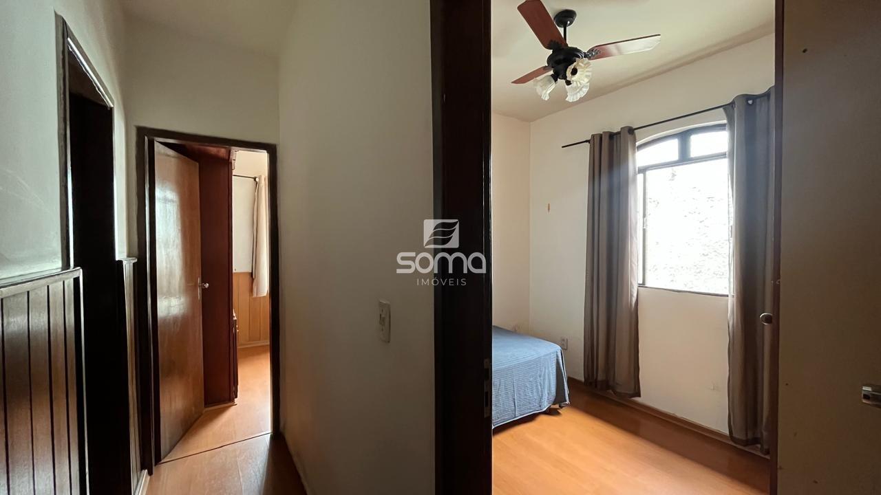 Casa à venda no Célvia: 