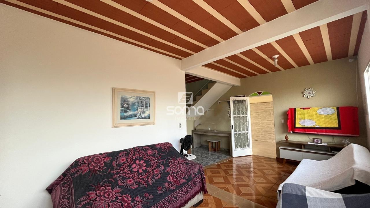 Casa à venda no Dom Pedro I: 