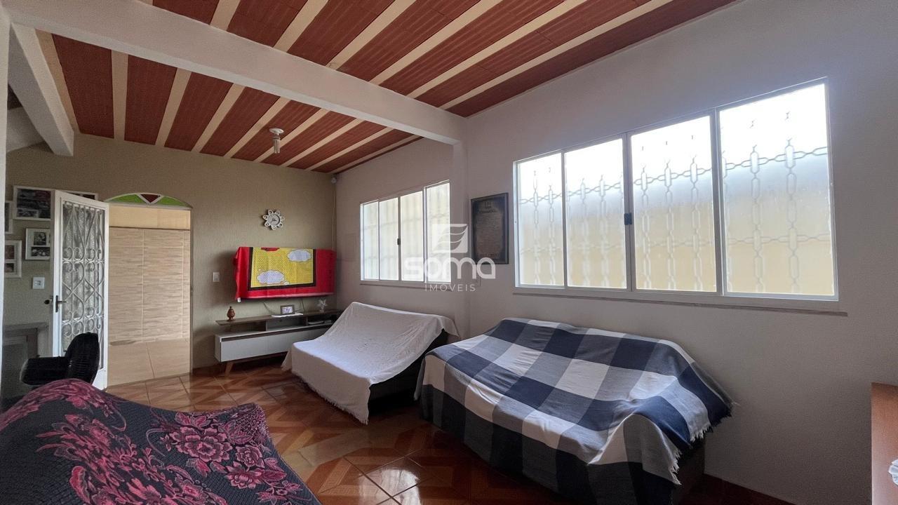 Casa à venda no Dom Pedro I: 