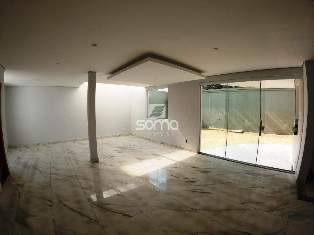 Casa para aluguel no Rosa dos Ventos:
