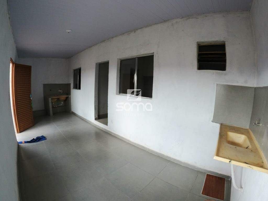 Casa para aluguel no Vale Formoso:
