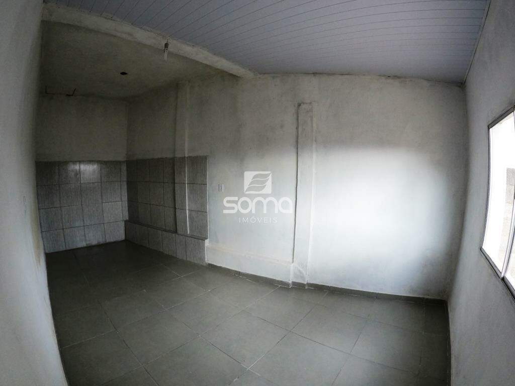 Casa para aluguel no Vale Formoso: