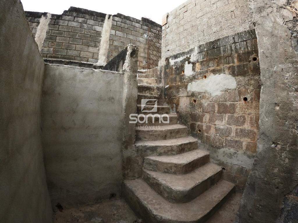 Casa para aluguel no Vale Formoso: