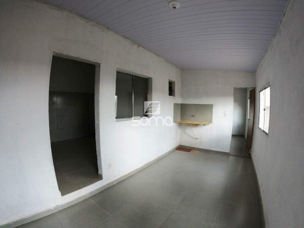 Casa para aluguel no Vale Formoso: