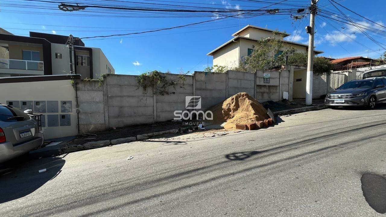 Lote à venda no Názia I: 