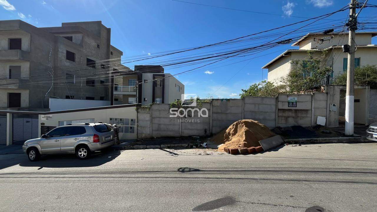 Lote à venda no Názia I: 