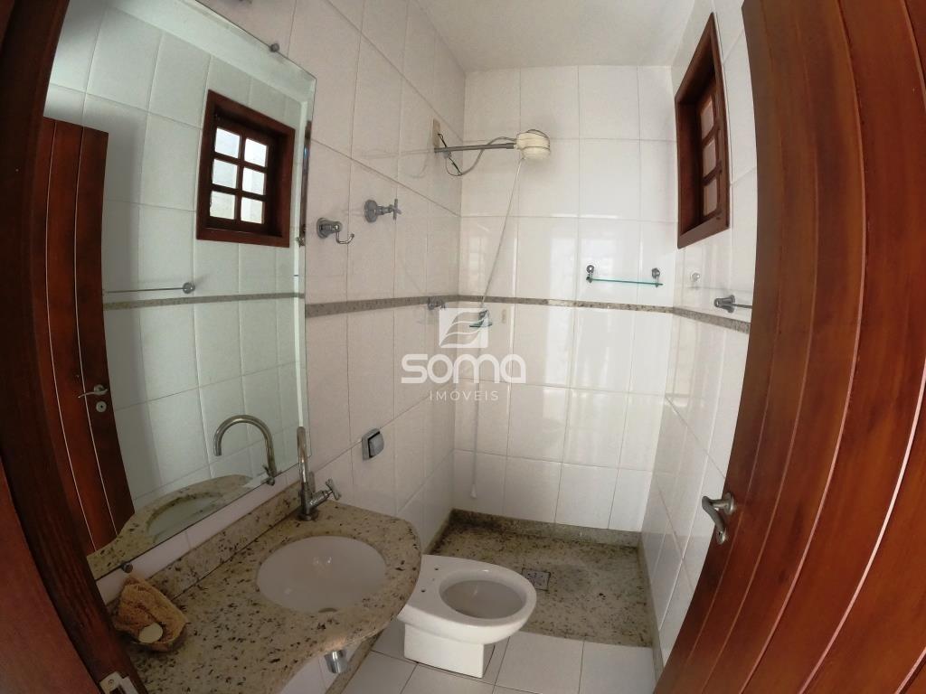 Casa para aluguel no Santo Antônio: