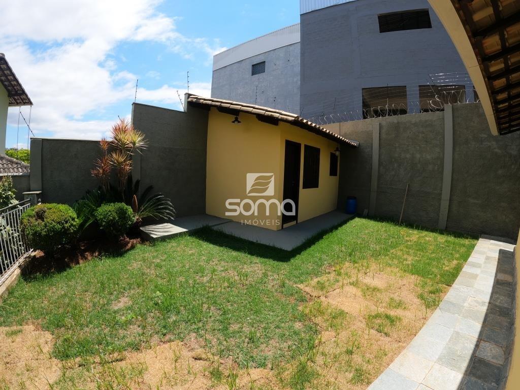 Casa para aluguel no Santo Antônio: