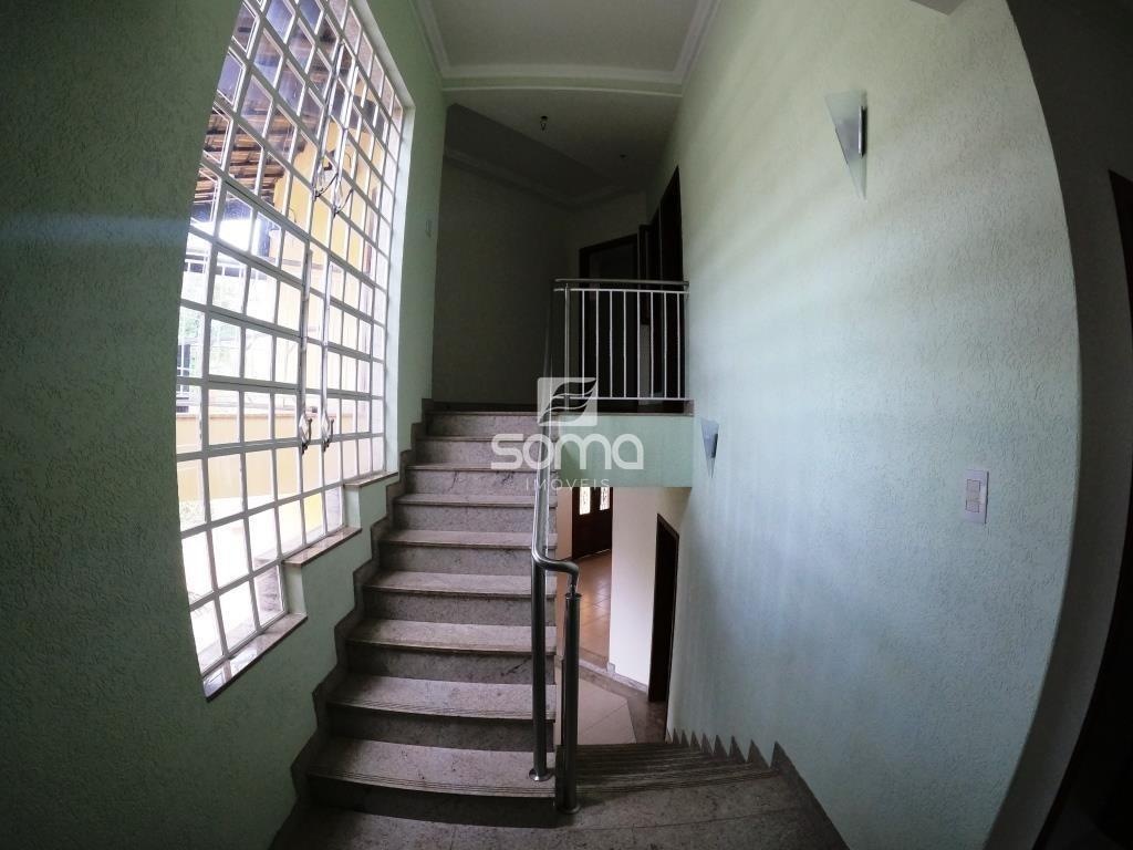 Casa para aluguel no Santo Antônio: