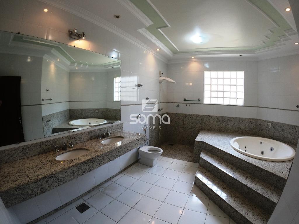 Casa para aluguel no Santo Antônio: