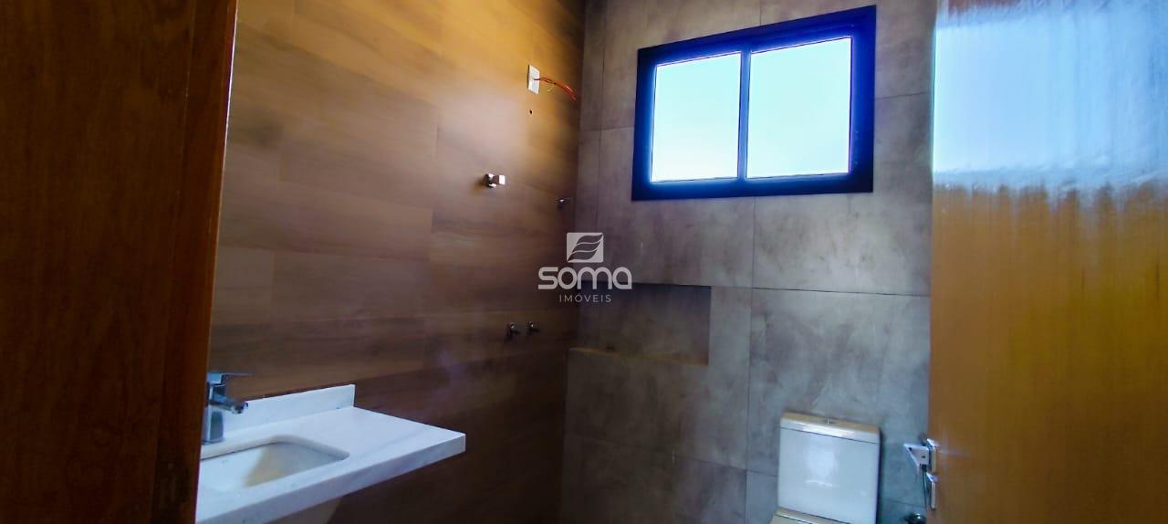 Casa em condomínio à venda no Cond. Villas Park I: 