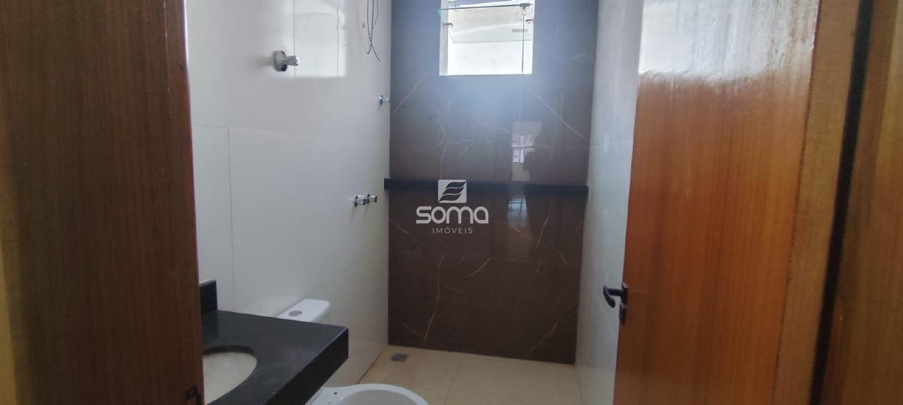 Casa Geminada à venda no Granjas Reunidas São Vicente: 