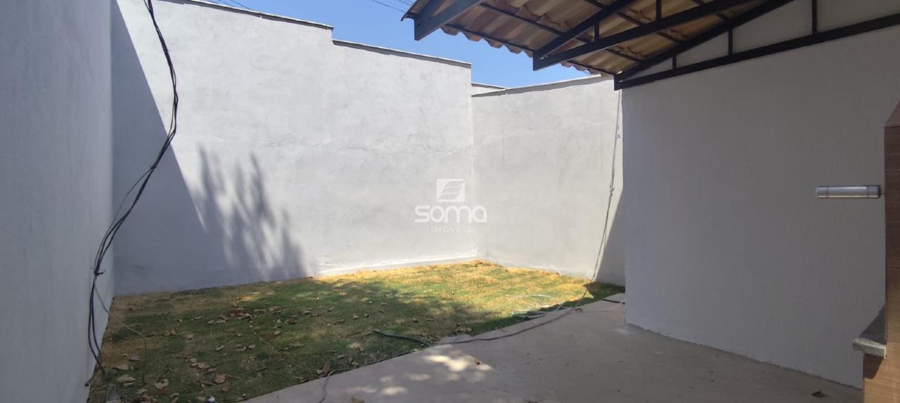 Casa Geminada à venda no Granjas Reunidas São Vicente: 