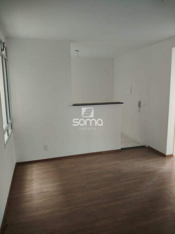 Apartamento à venda no Bernardo de Souza: 