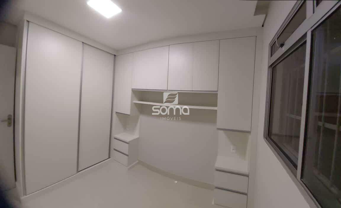 Apartamento à venda no Bernardo de Souza: 