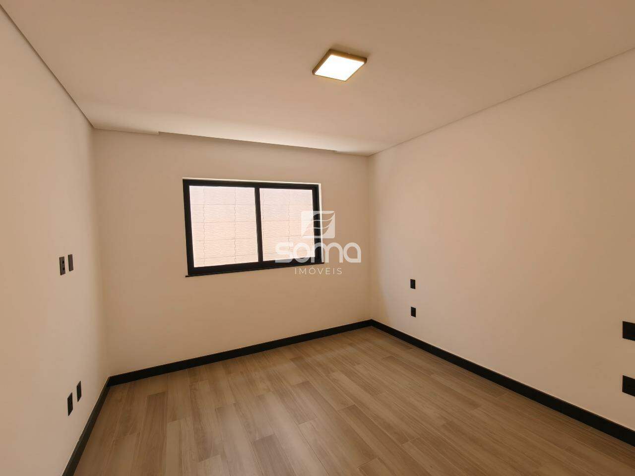 Casa em condomínio à venda no Condomínio Gran Park: 