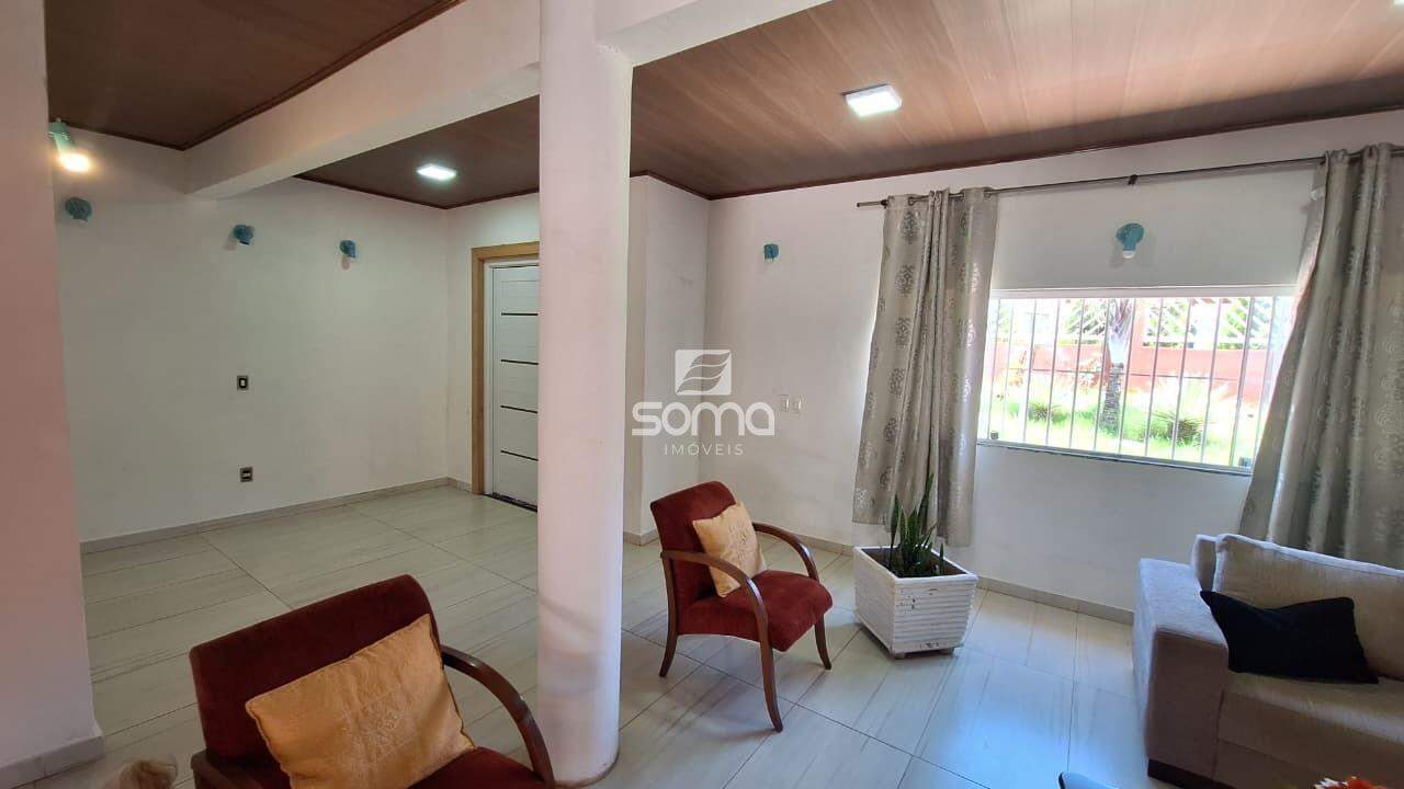 Casa à venda no Jardim Encantado: 