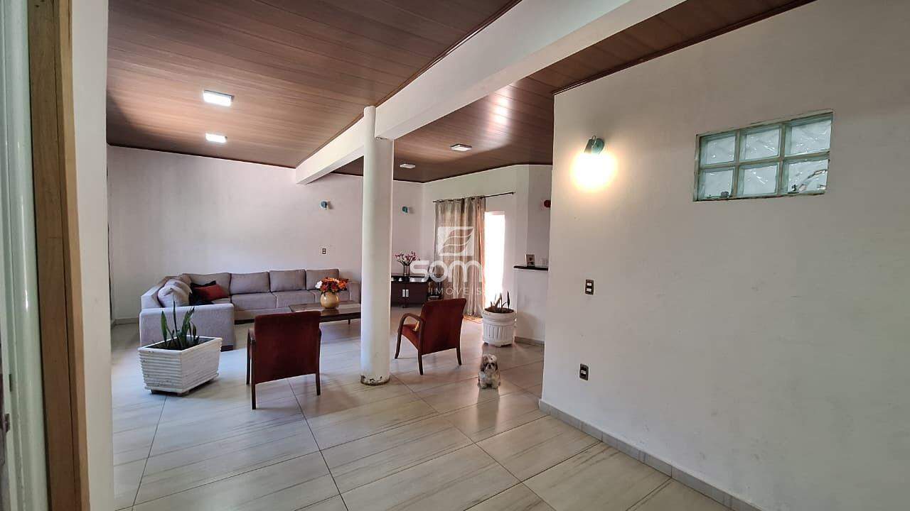 Casa à venda no Jardim Encantado: 