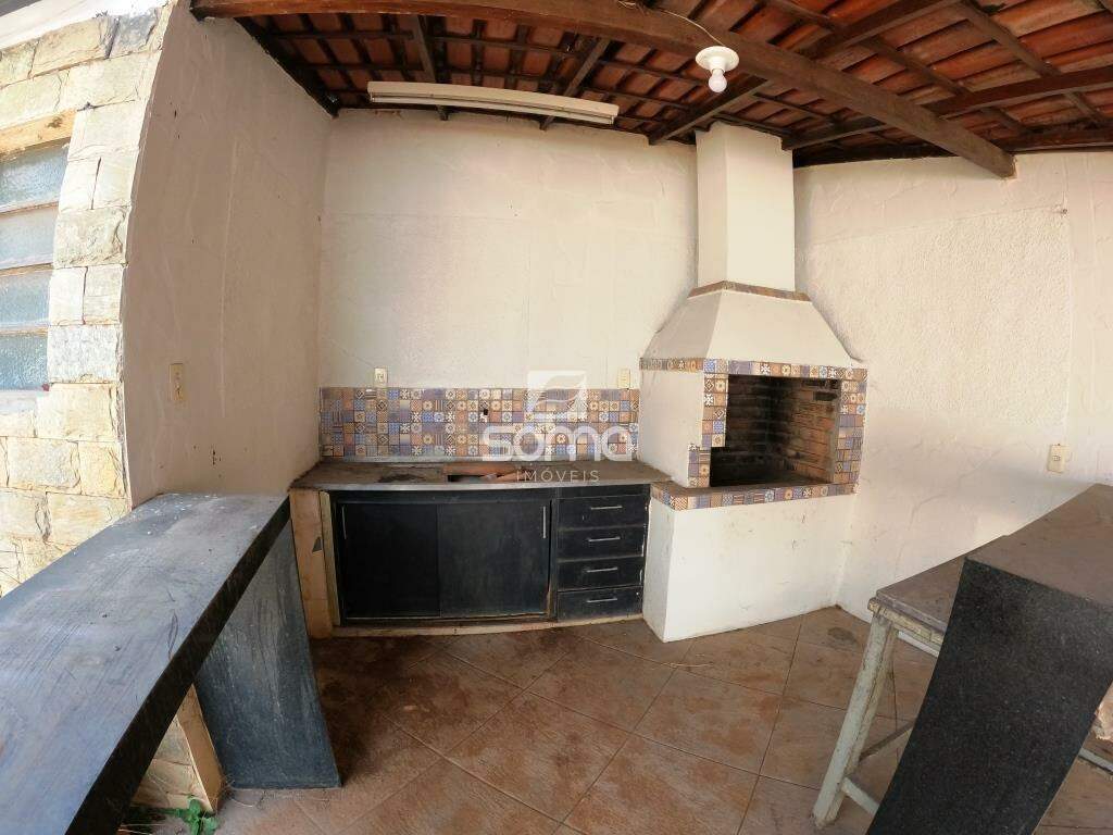 Casa para aluguel no Célvia: 