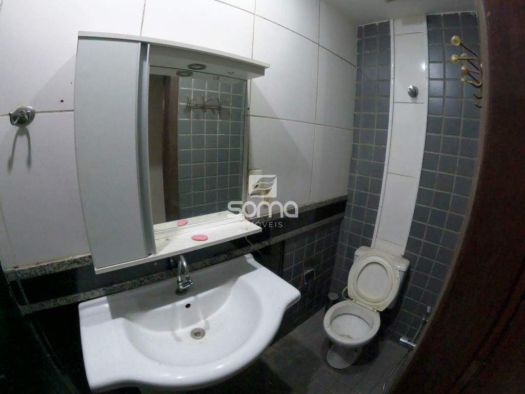 Casa para aluguel no Célvia: 