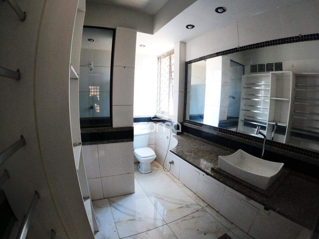 Casa para aluguel no Célvia: 