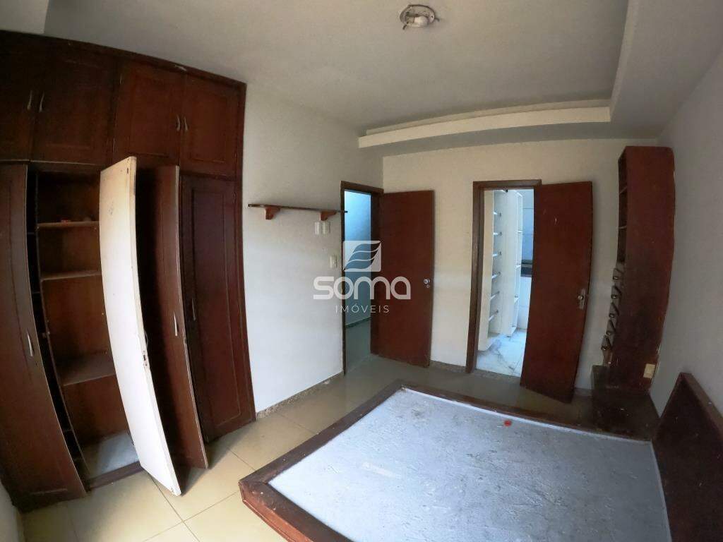 Casa para aluguel no Célvia: 