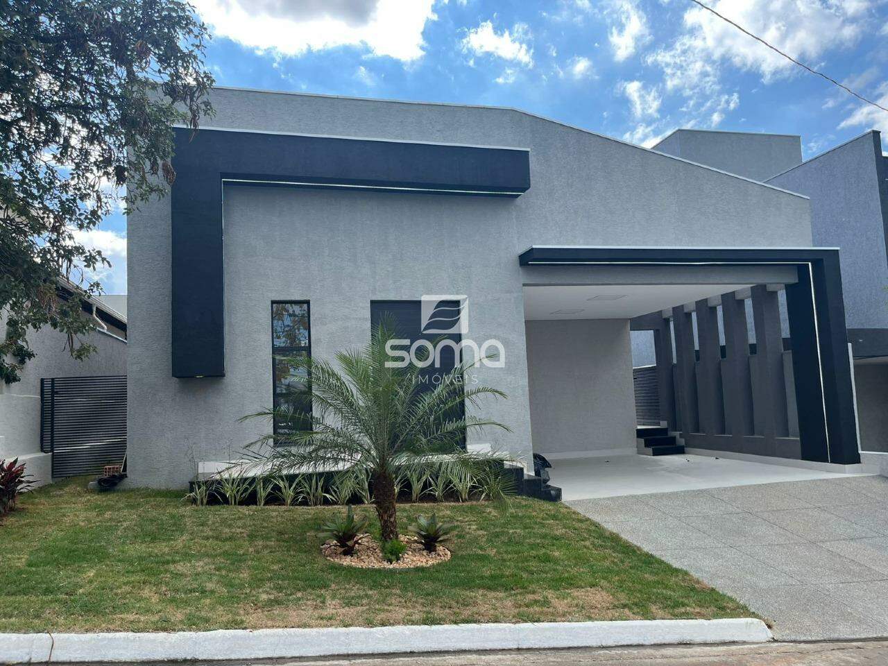 Casa em condomínio à venda no Condomínio Gran Park:
