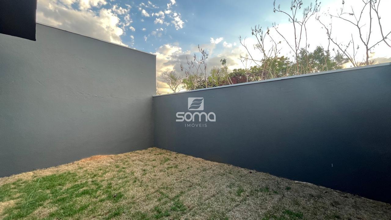 Casa Geminada à venda no Aeronautas: 