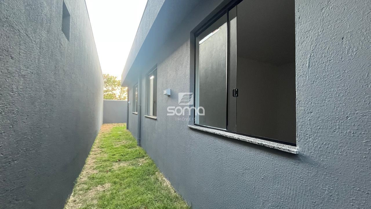 Casa Geminada à venda no Aeronautas: 