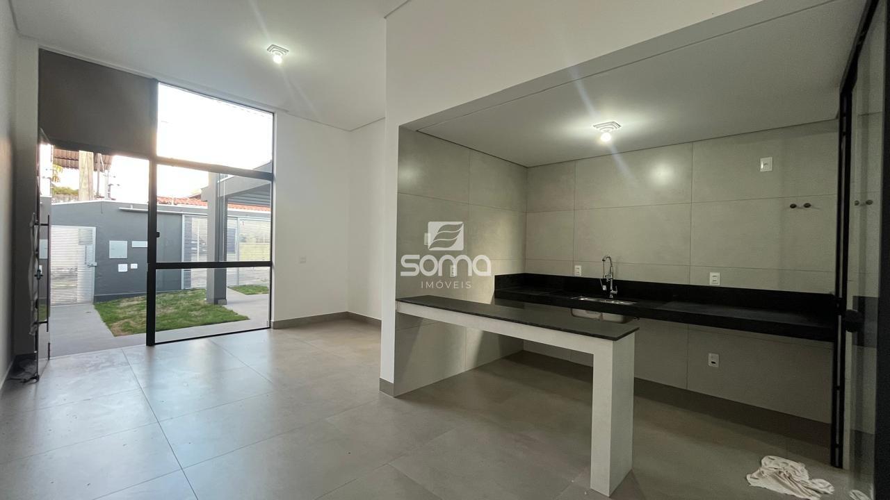 Casa Geminada à venda no Aeronautas: 