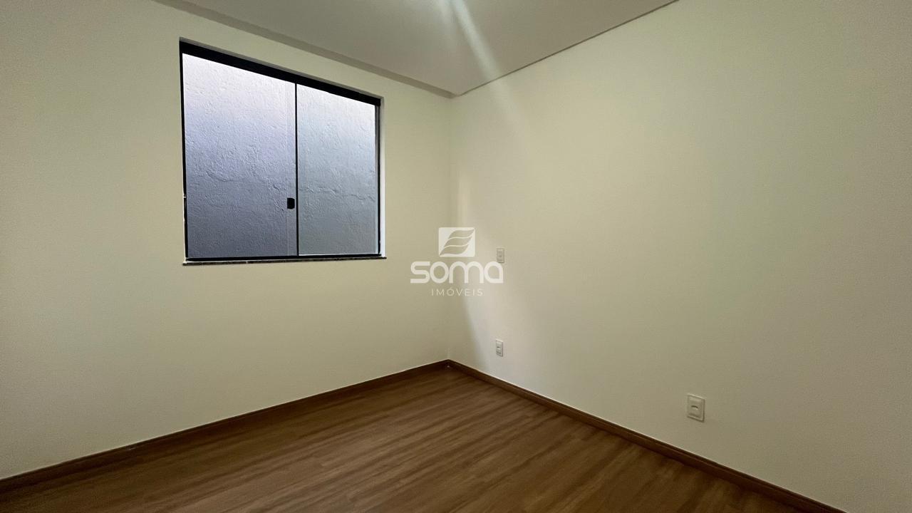 Casa Geminada à venda no Aeronautas: 