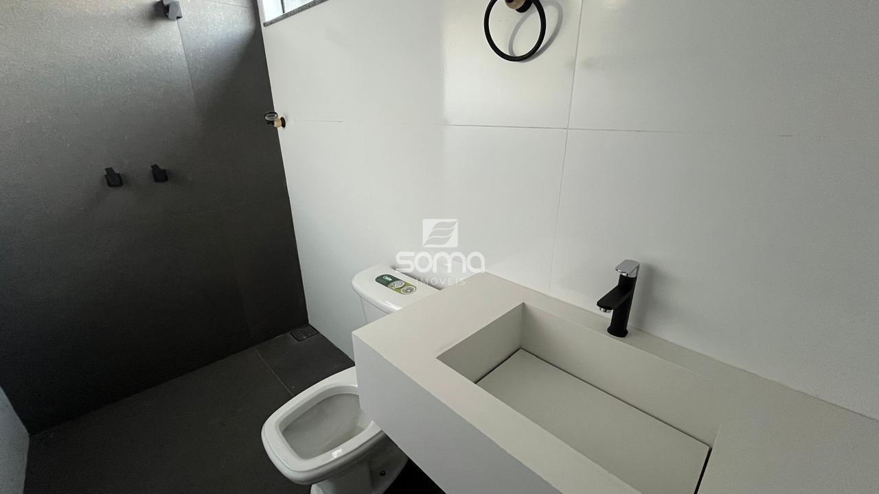 Casa Geminada à venda no Aeronautas: 