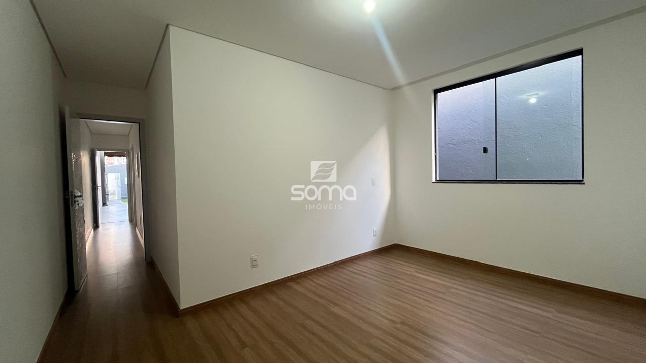 Casa Geminada à venda no Aeronautas: 